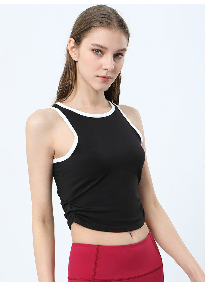Contrast detail vest