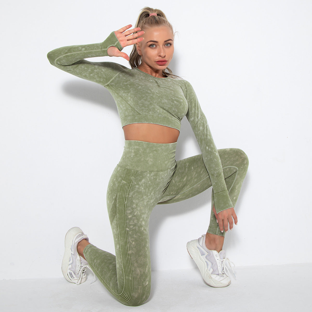 Stone washed two piece fitness set