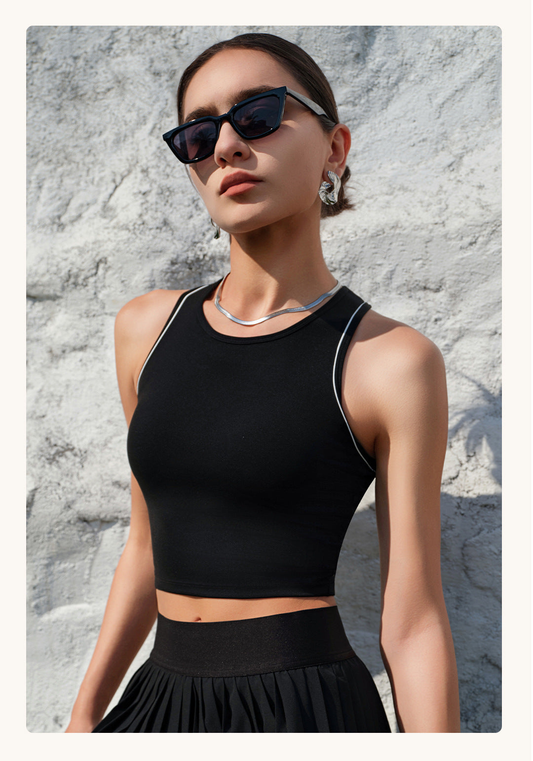 Contrast stitch vest