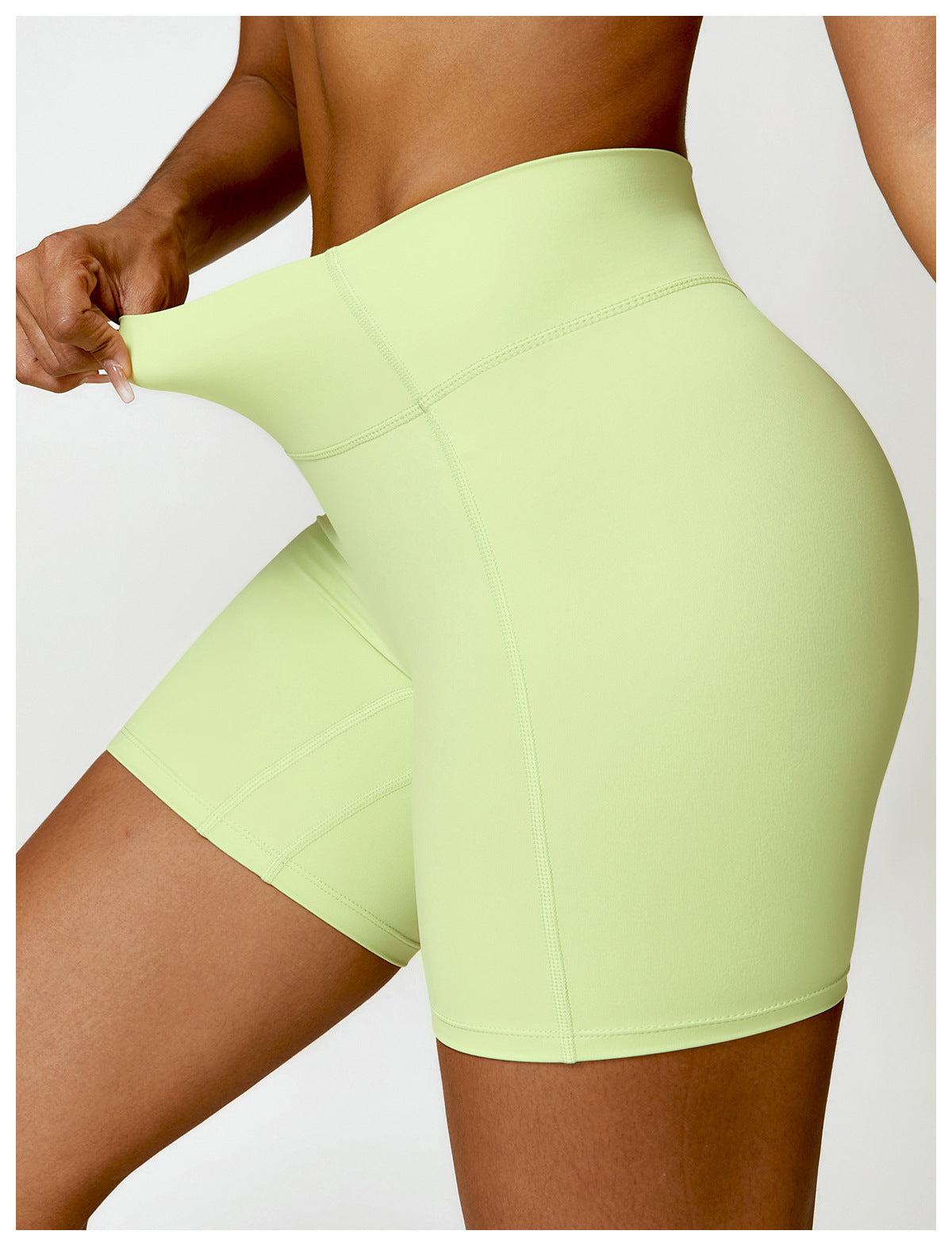 Conturing hot pants