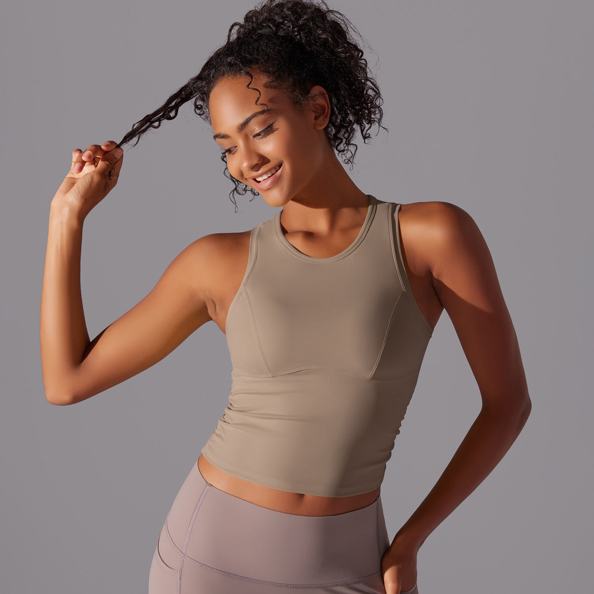 Medium support vest