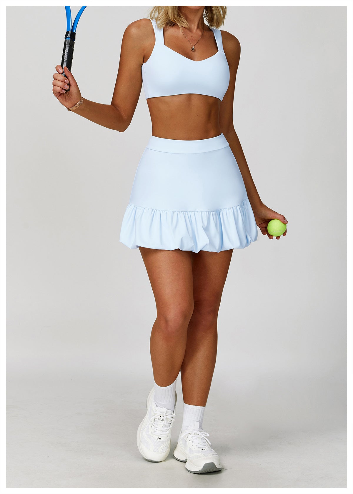 Seamless sports bra