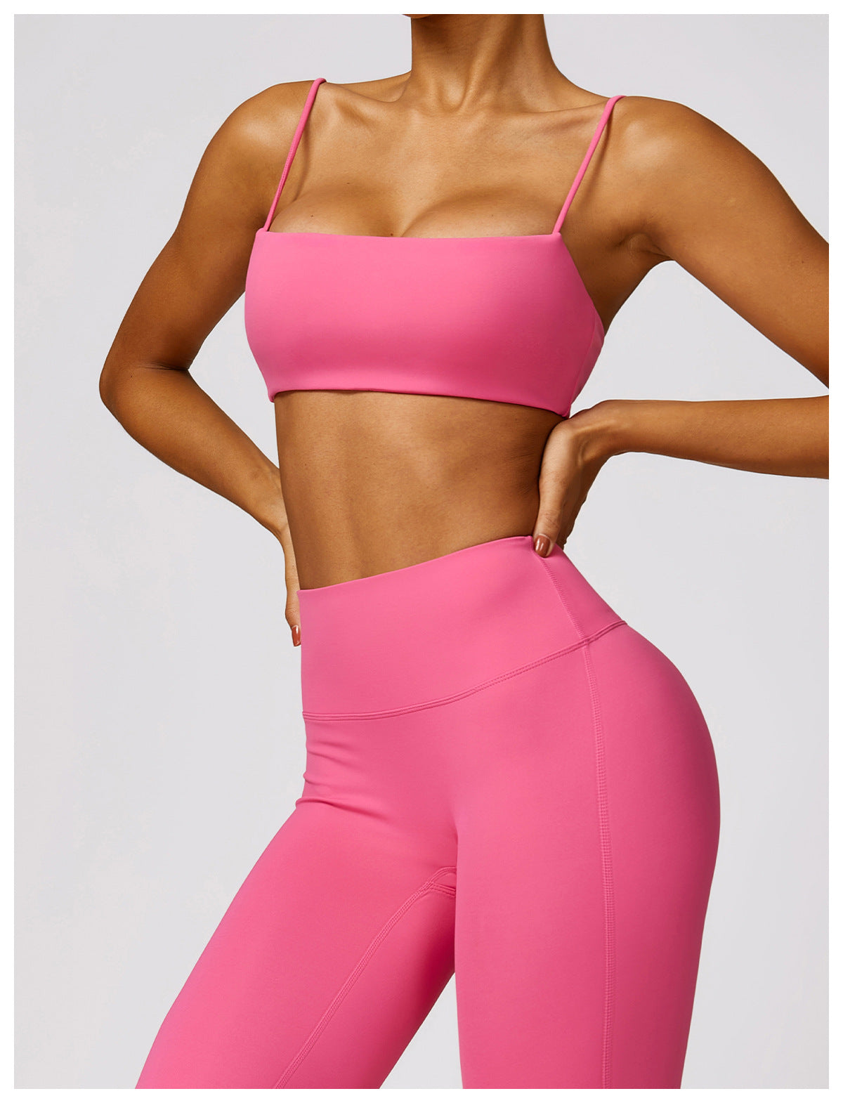 Seamless sports bra