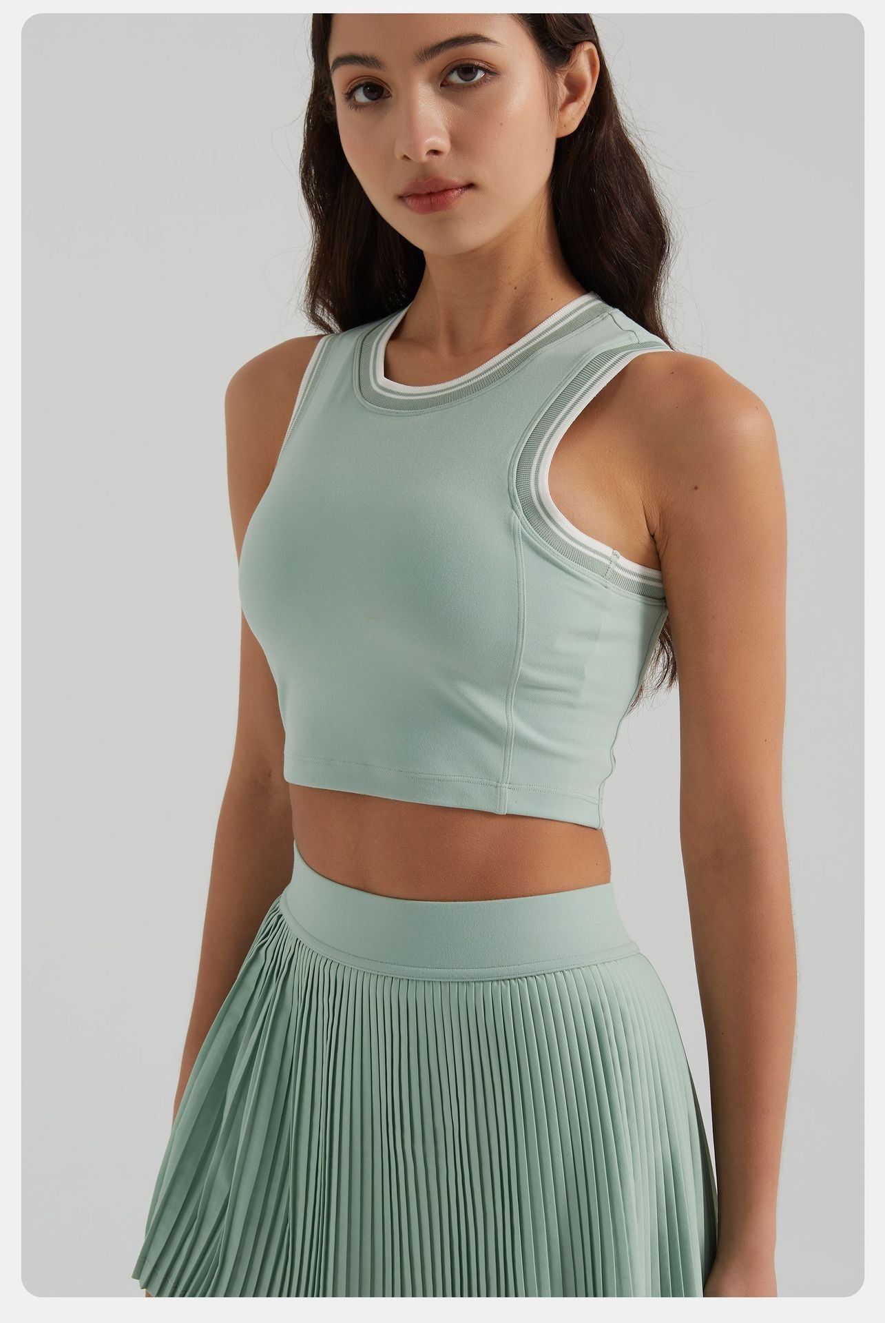 Quick dry cropped vest