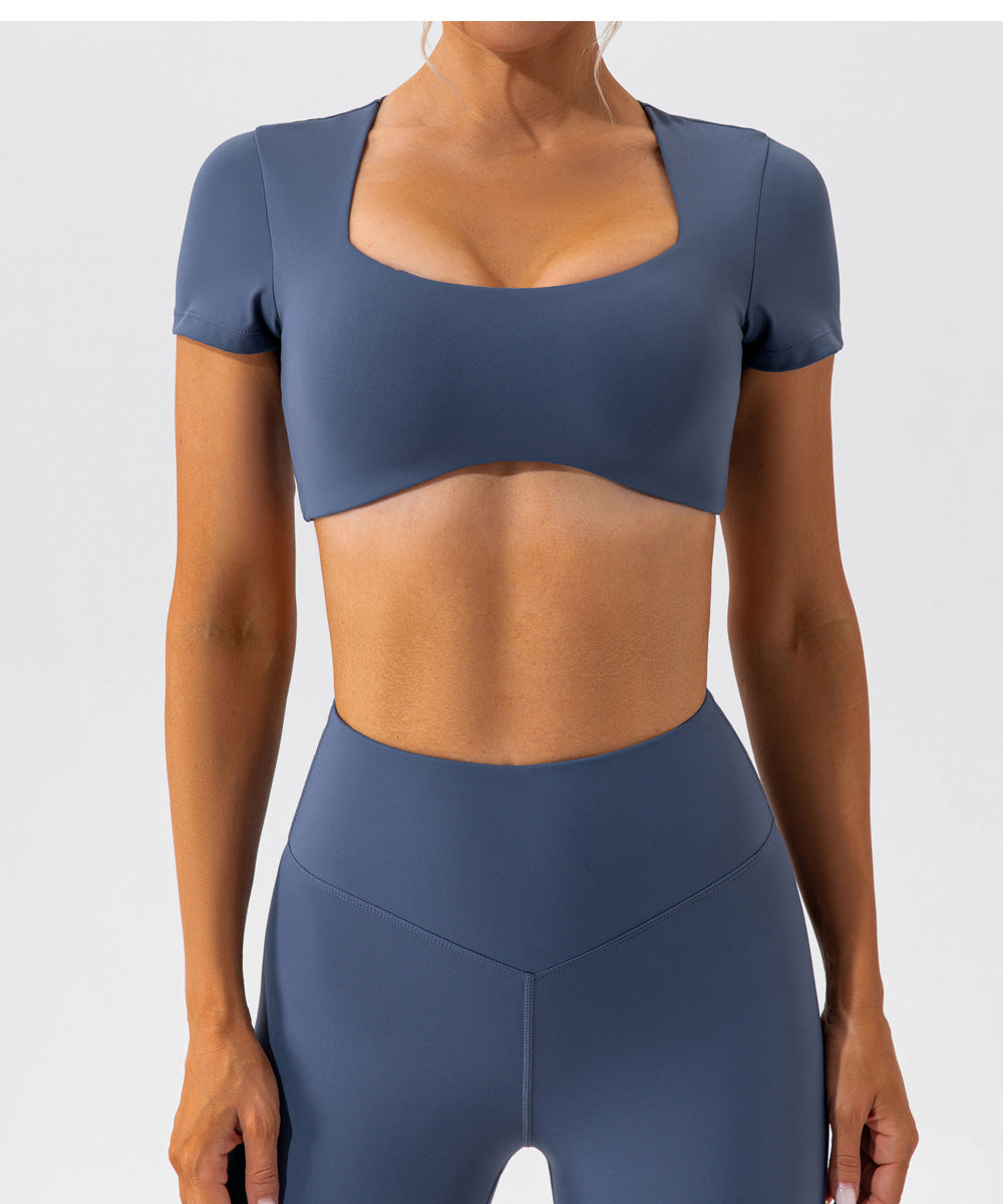 Short sleeve crop top