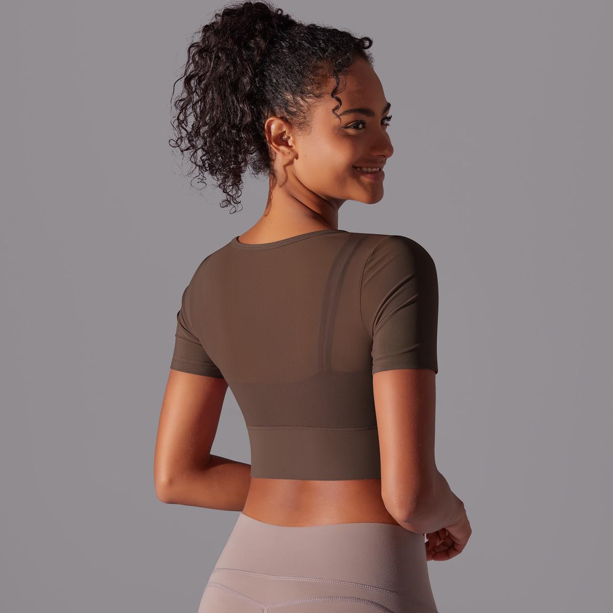 Mesh sleeve high support top