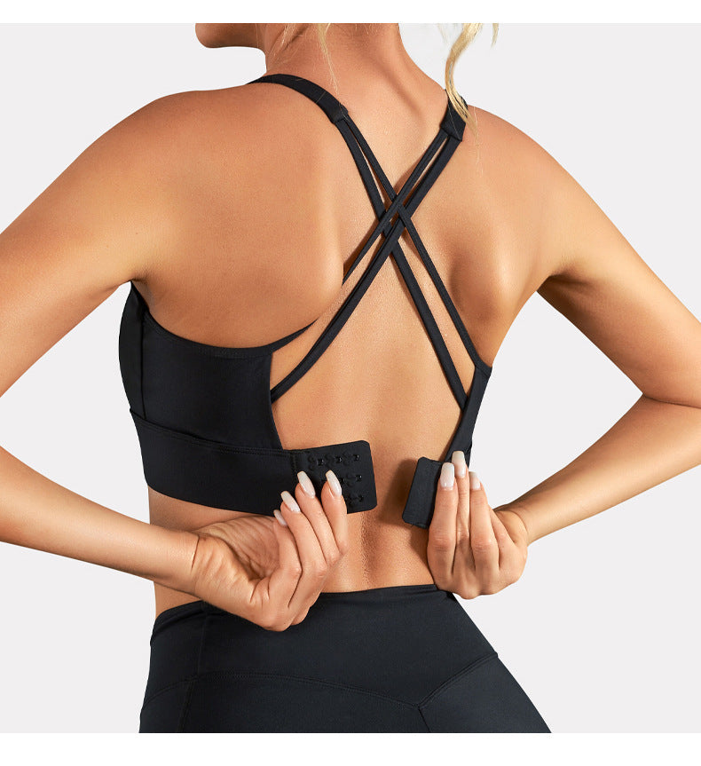 Contrast insert sports bra