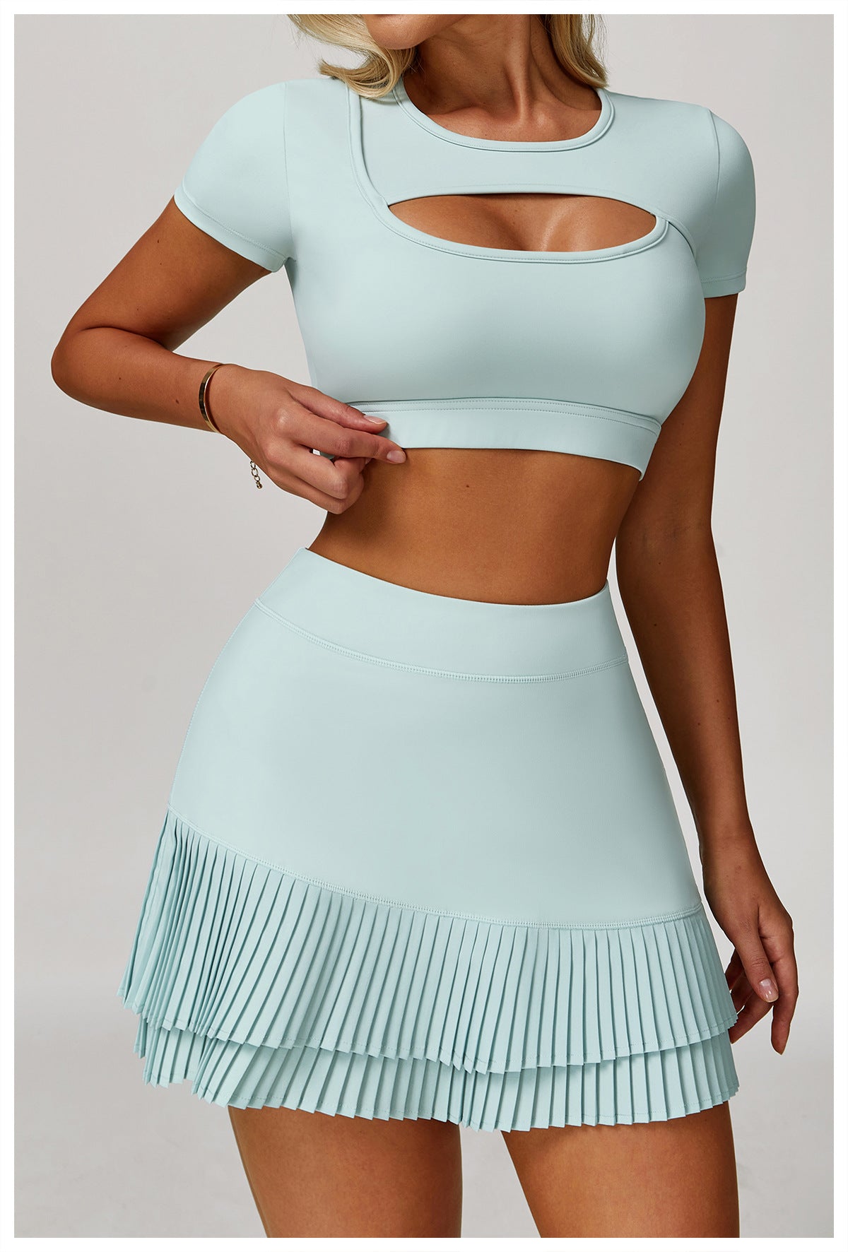 Cut out front cropped top