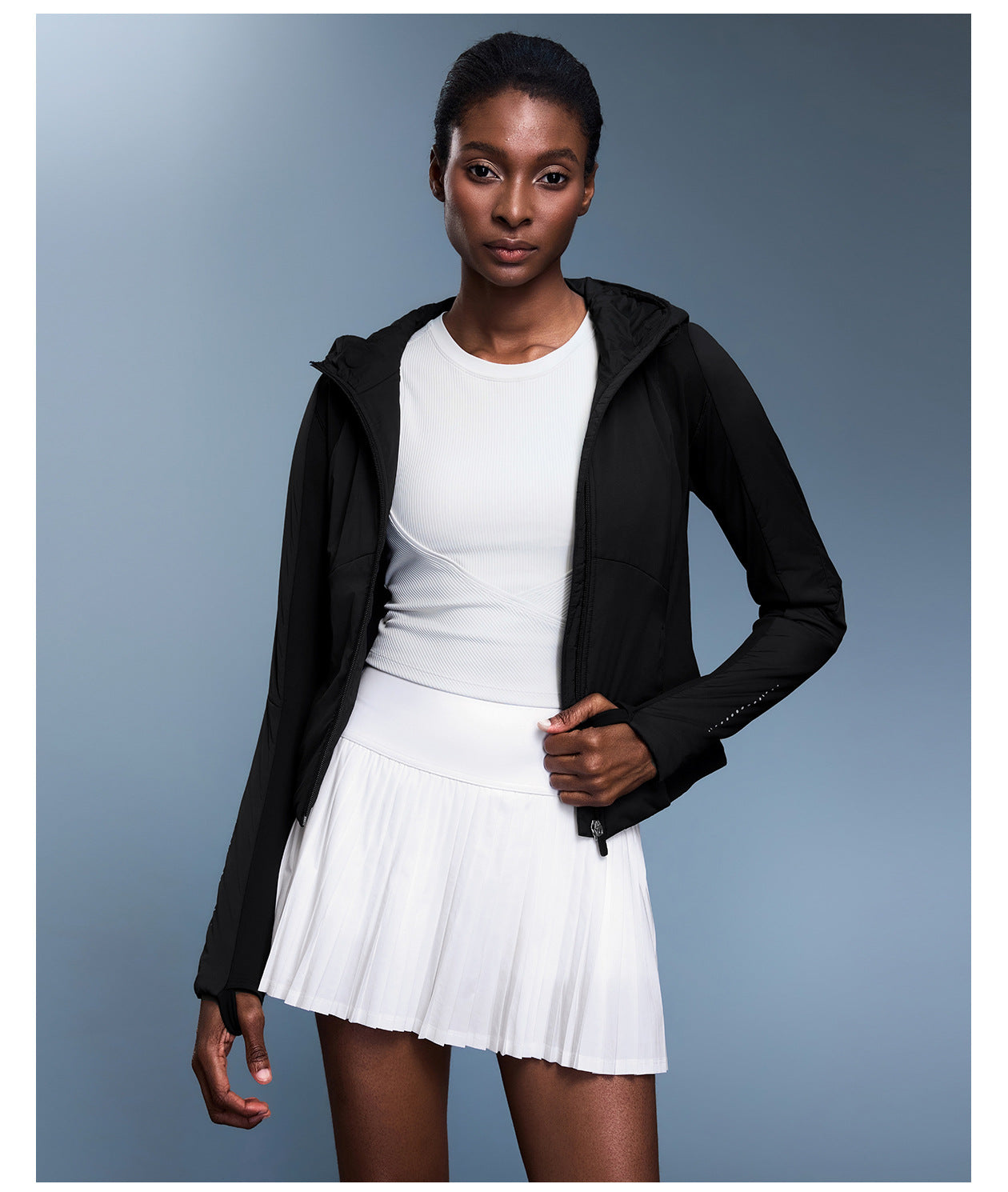Light weight hooded jacket