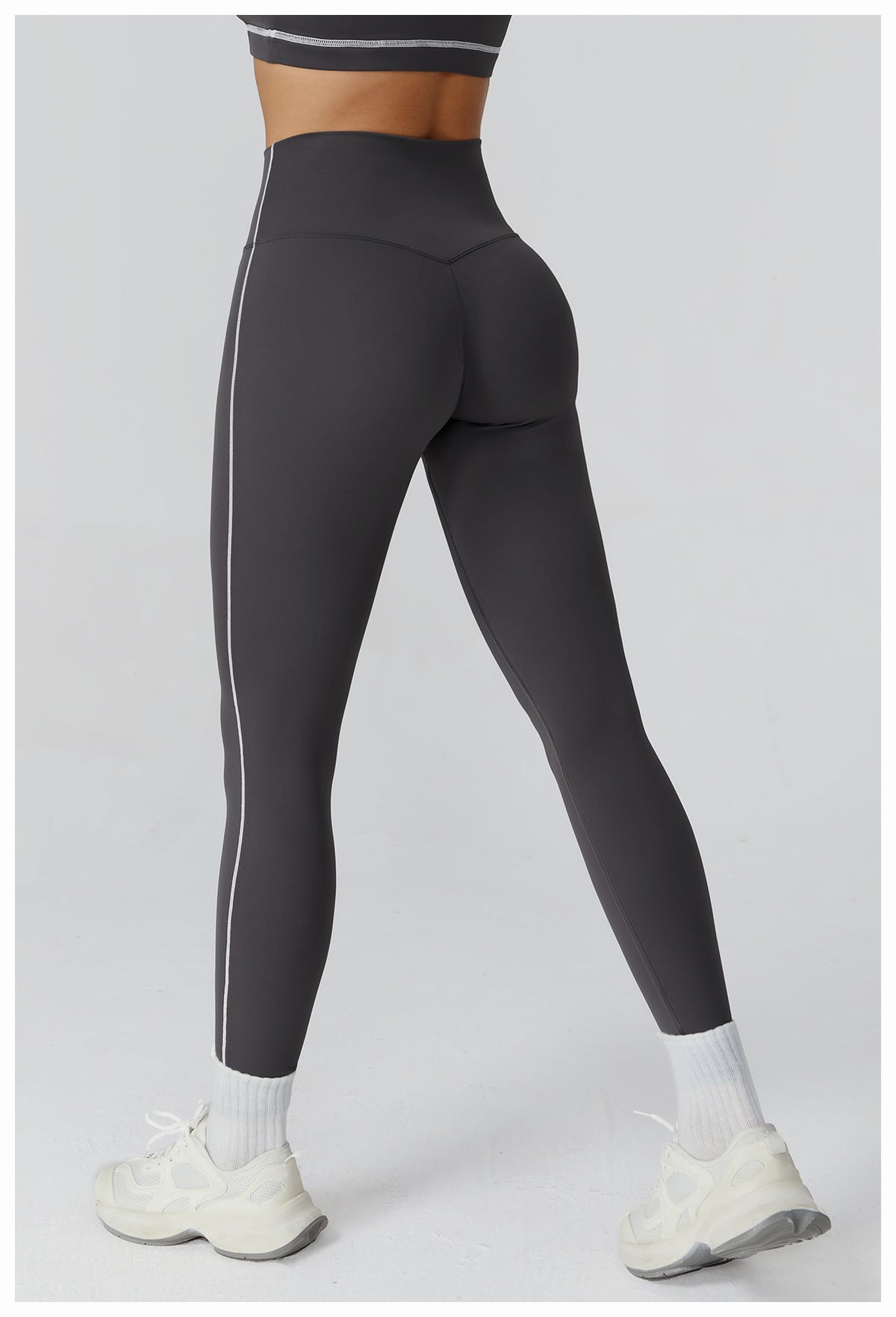 Contrast piping leggings