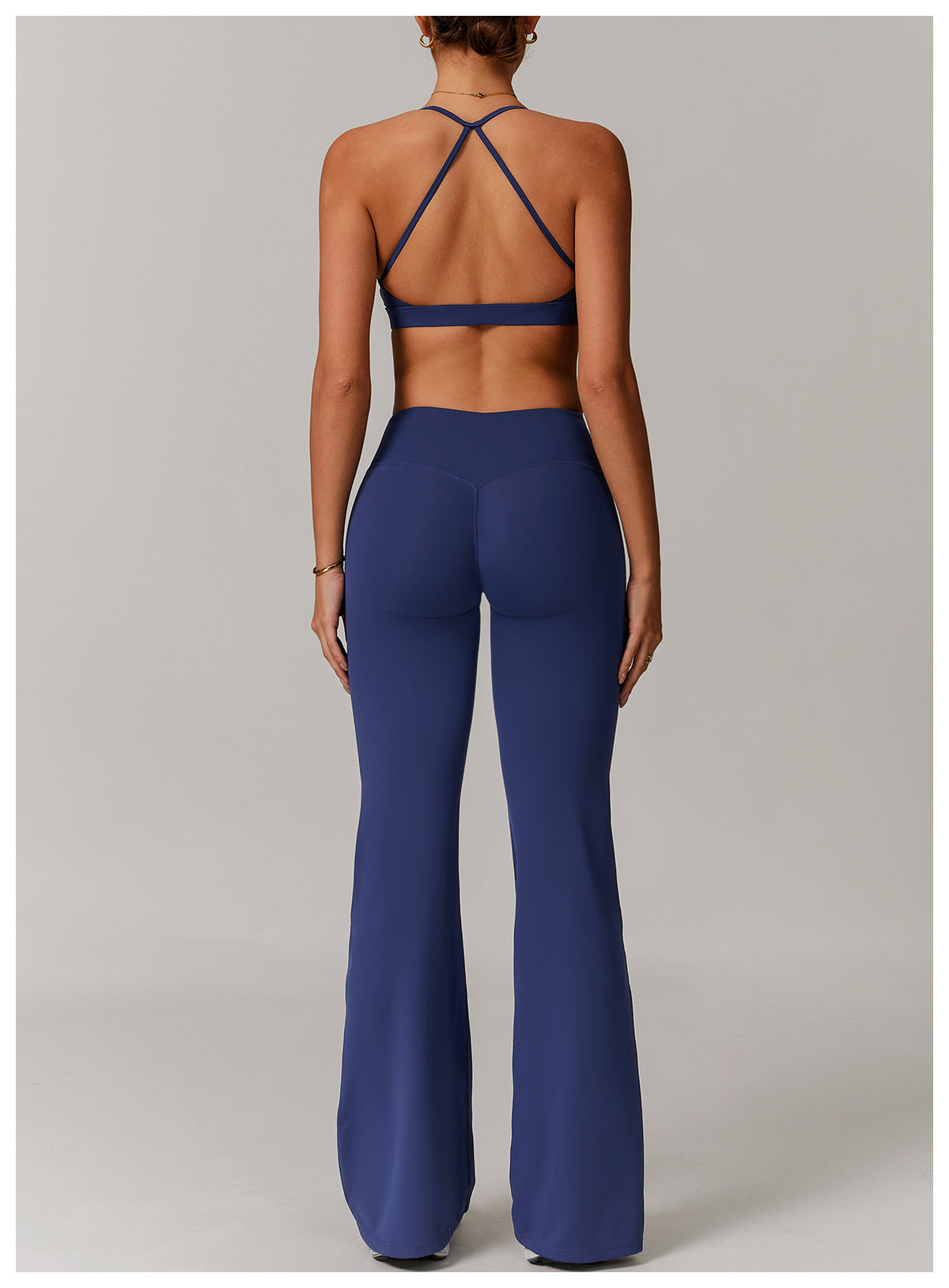 Cross back sports bra