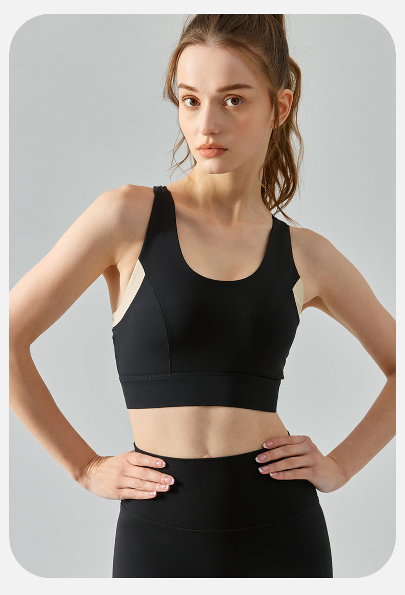 Contrast detail high support bra