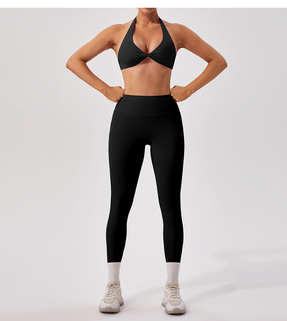 Halter neck sports bra