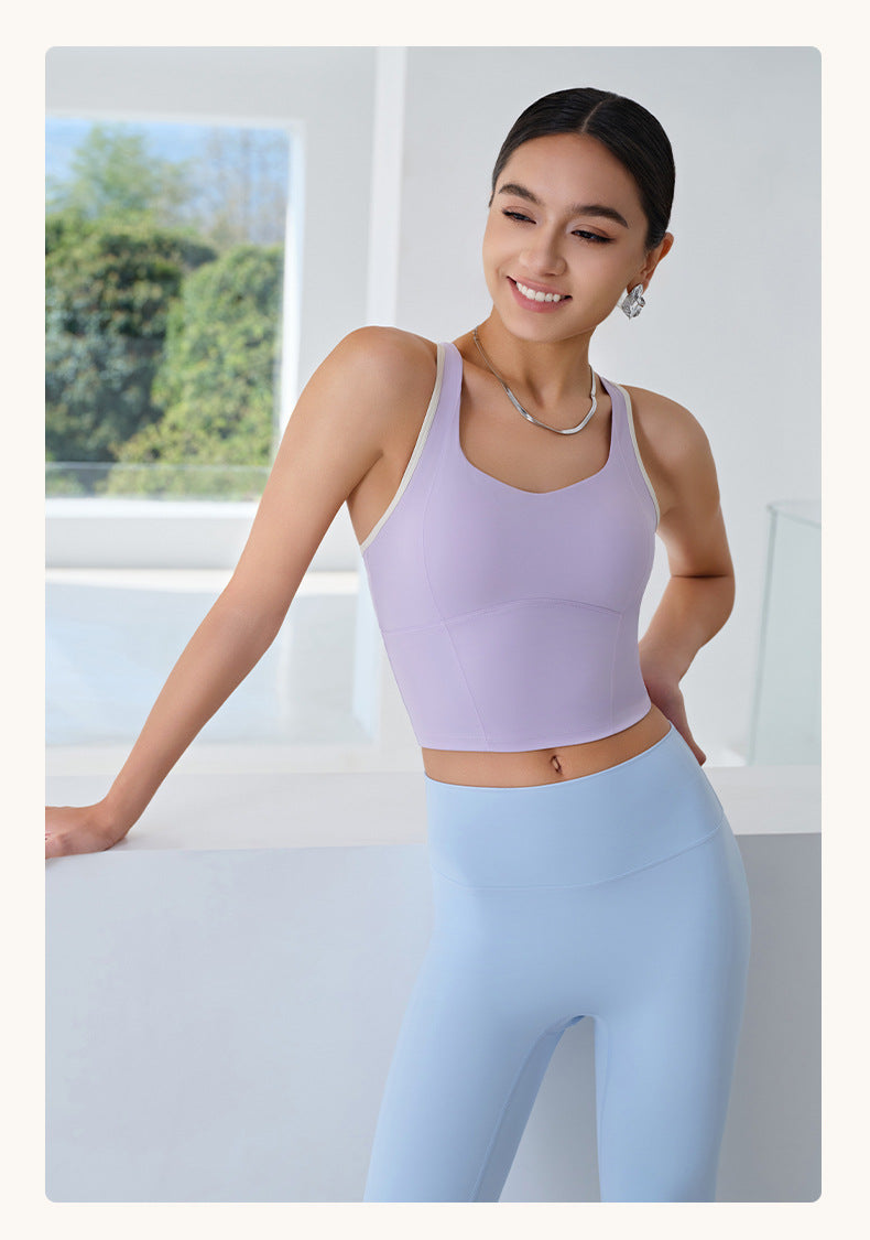Contrast trim vest