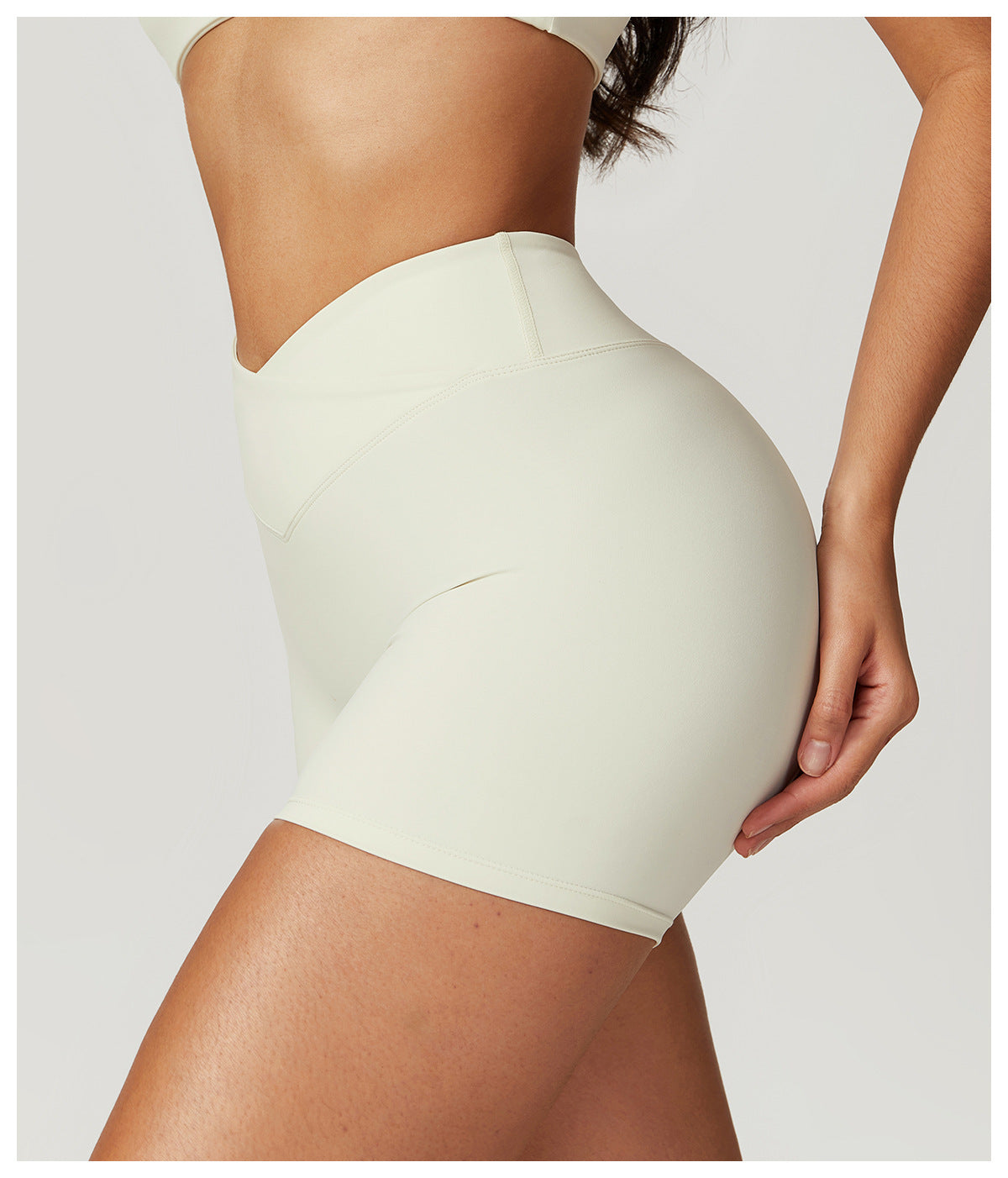 V waist hot pants