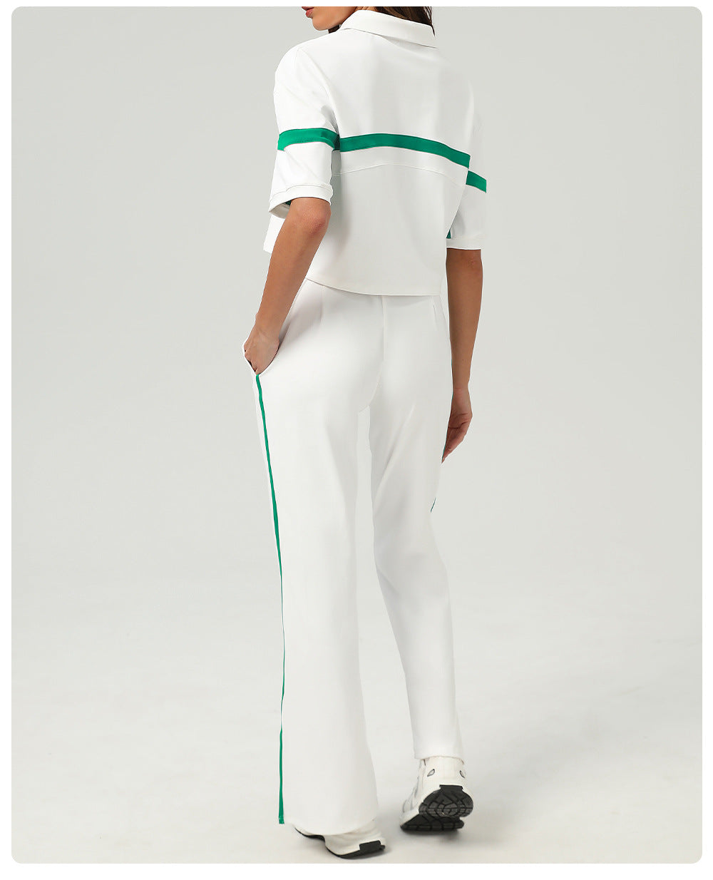 Contrast top and trousers set