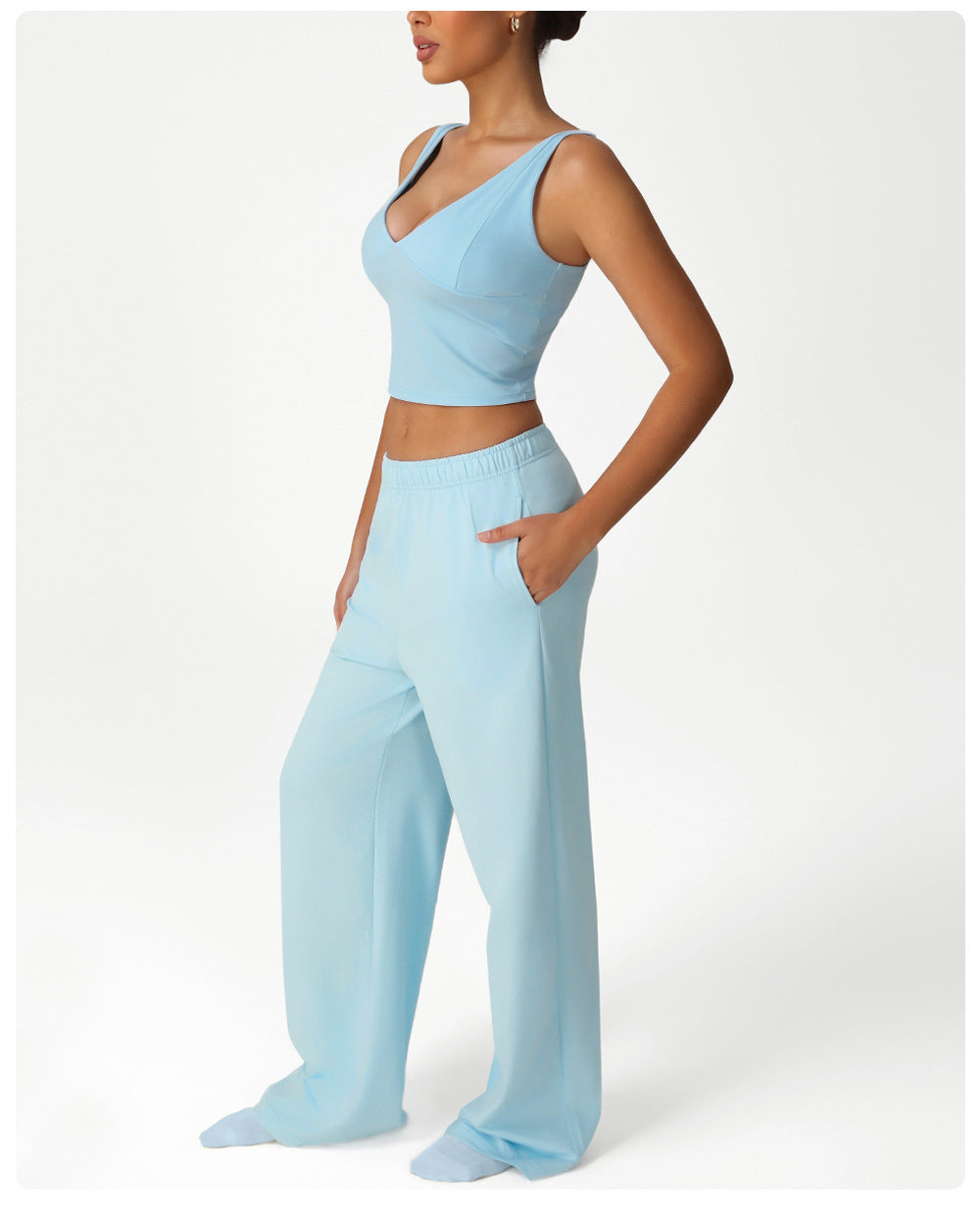 V neck medium support top