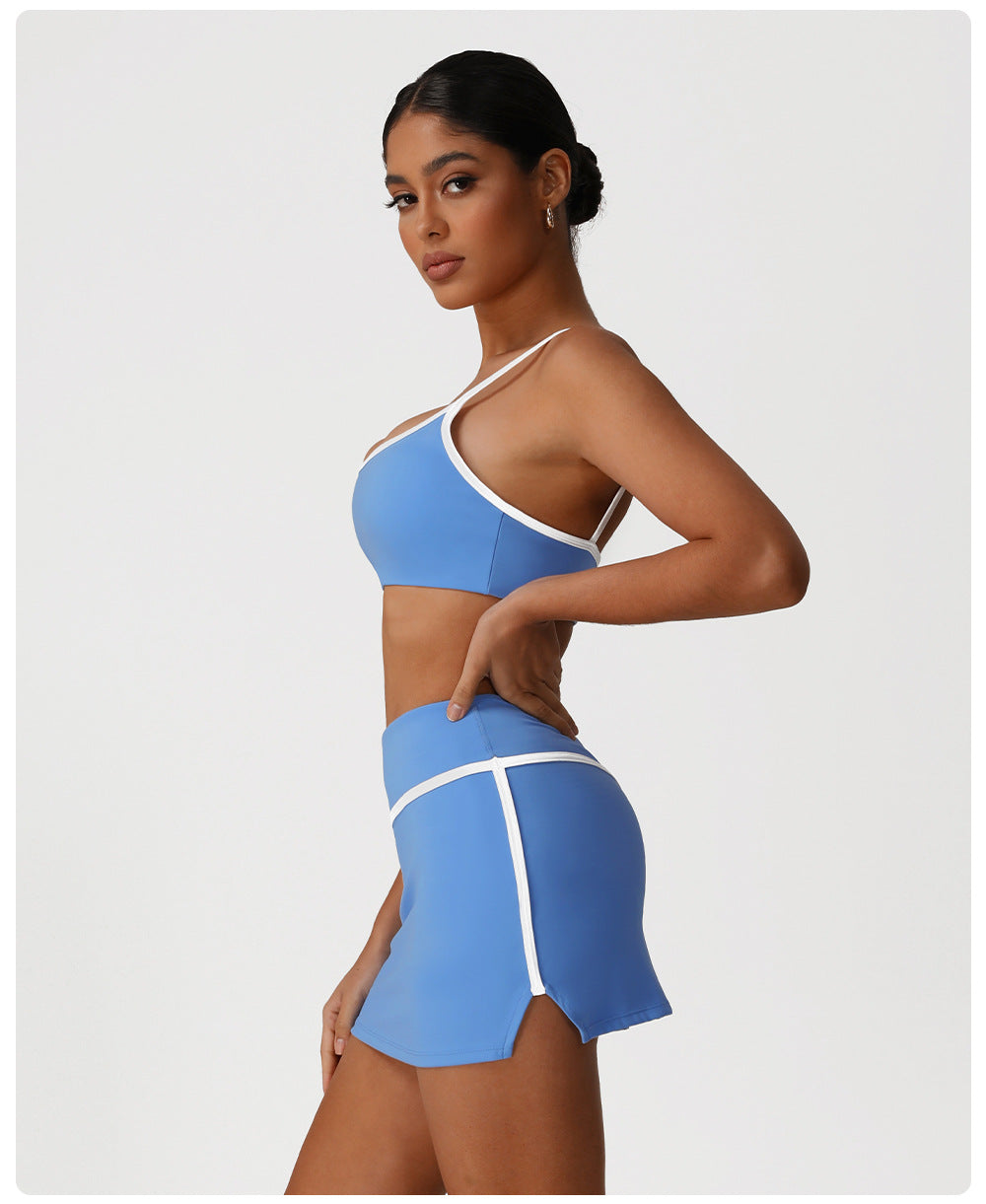 Contrast piping skort