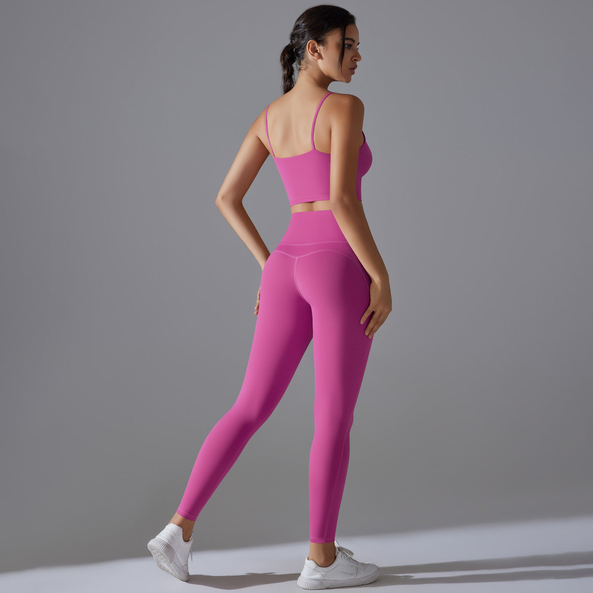 Quick dry two piece fitness set