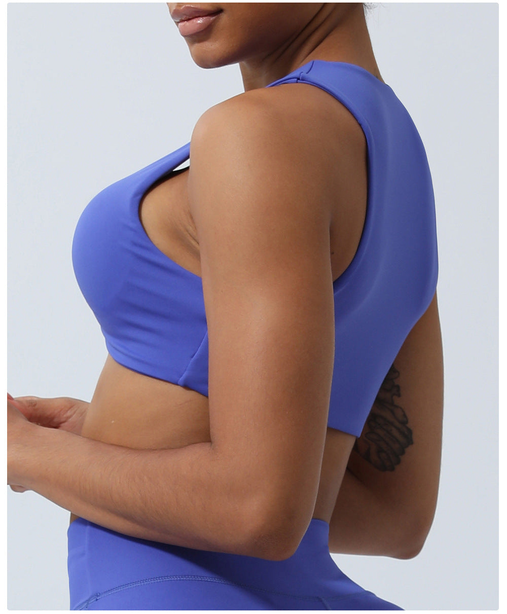 Twisted front sports bra
