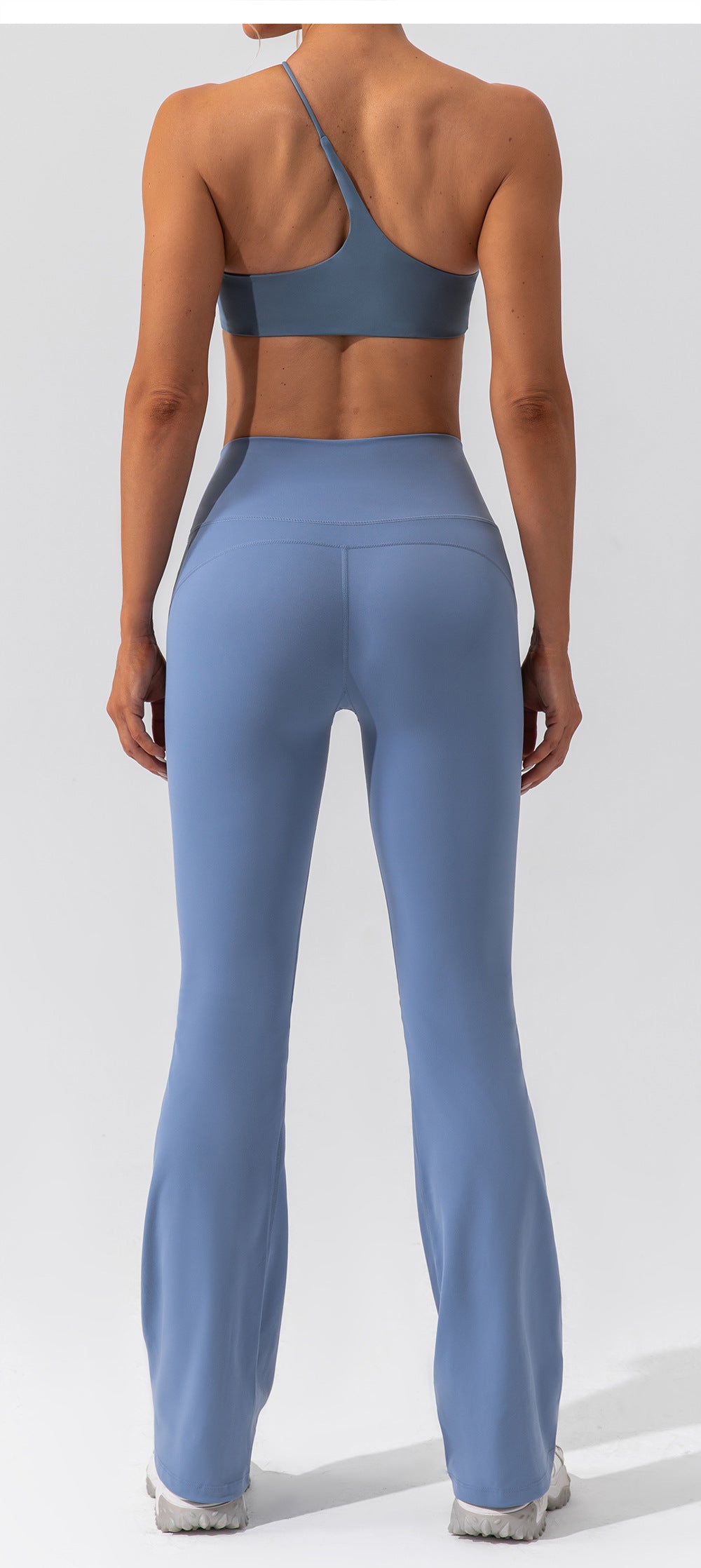 Slim fit Trousers