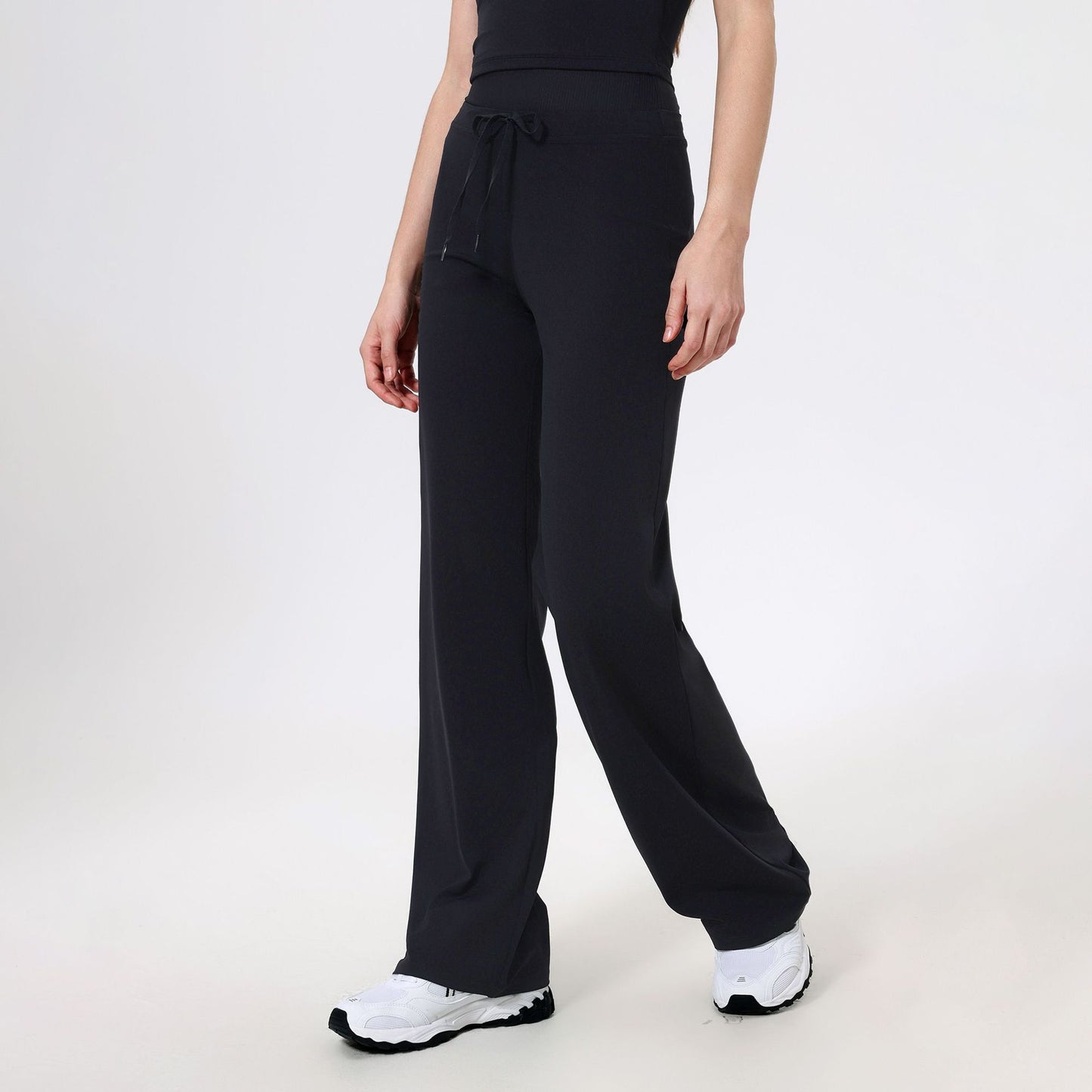 High waist trousers with drawstrings