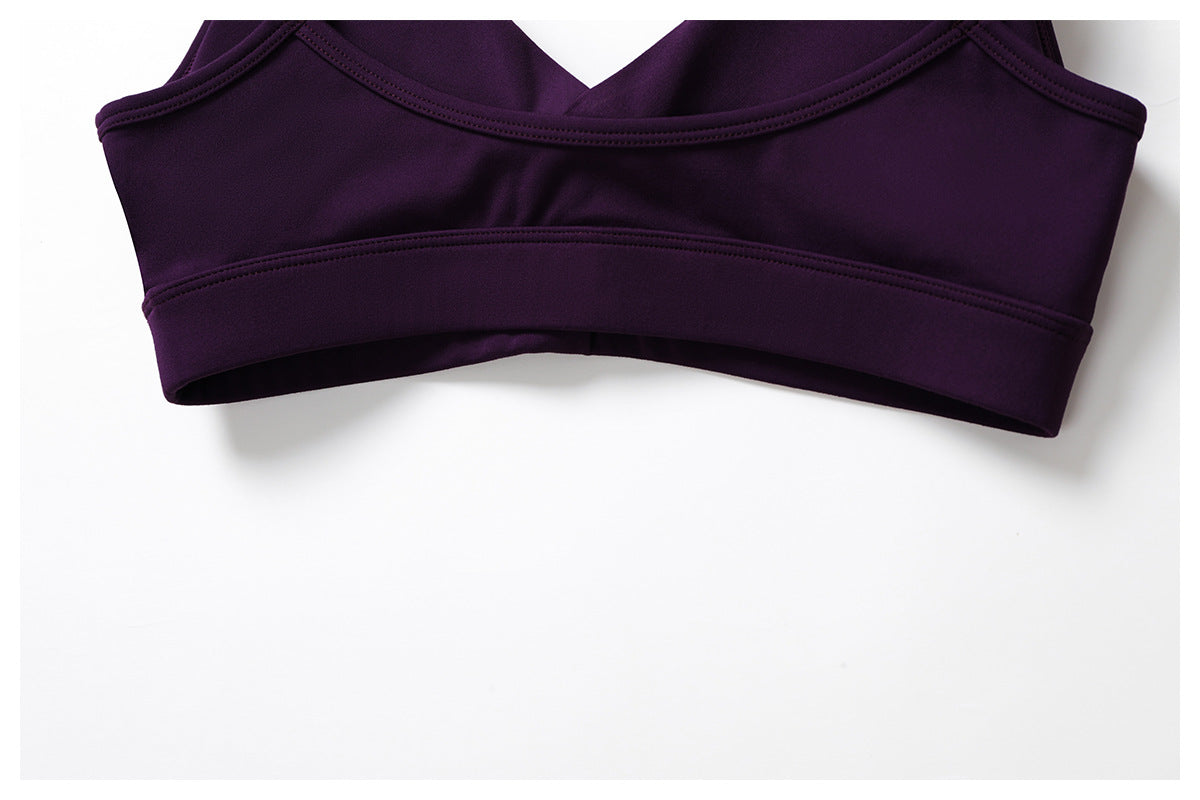 Light support sports bra