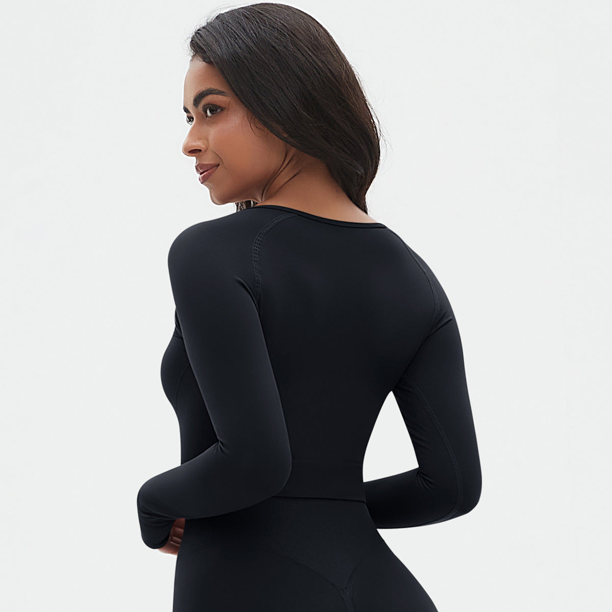 Full sleeve cropped top