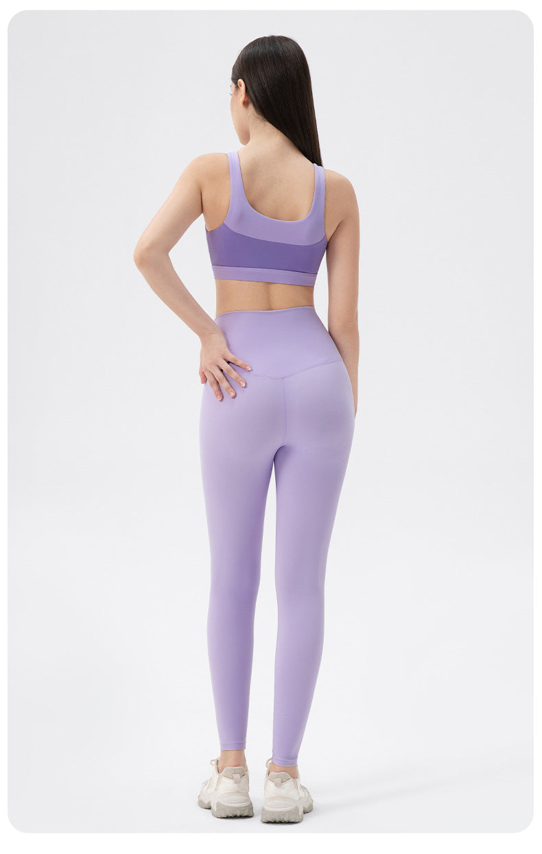Colour block sports bra