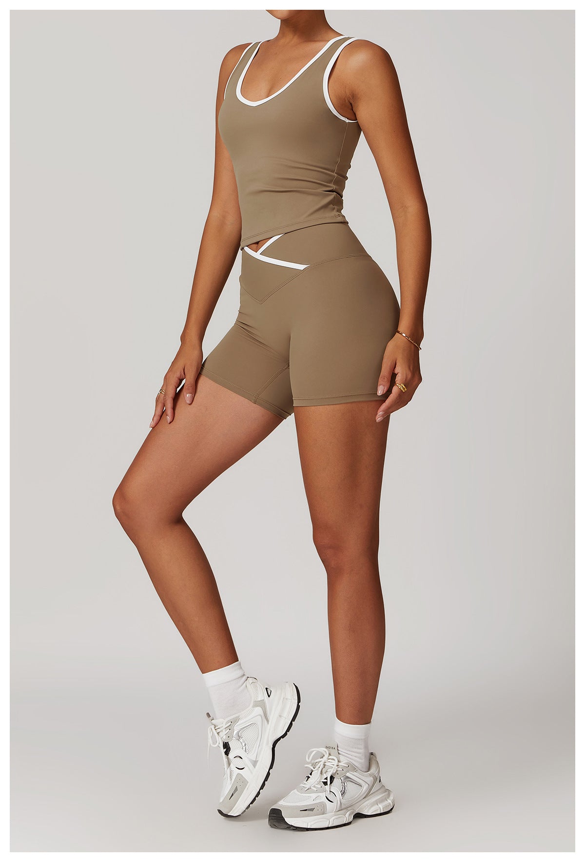 Contrast detail fitness set