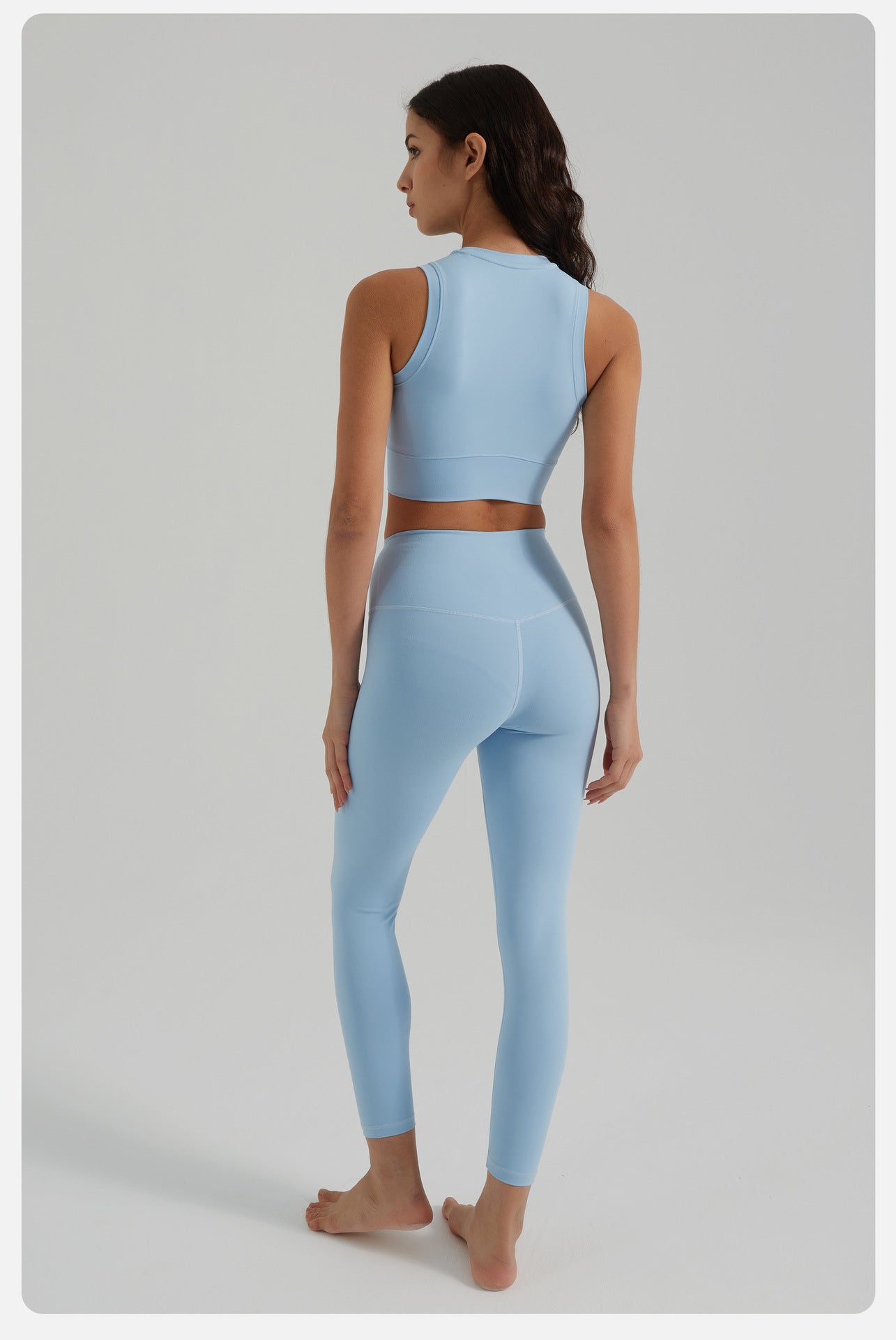 Medium support cropped vest