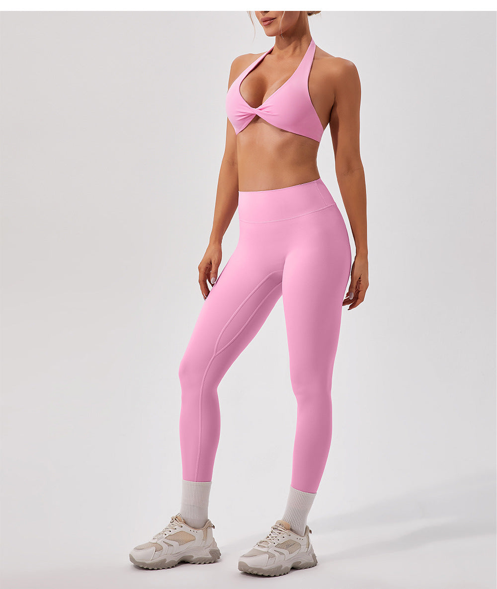 Halter neck sports bra