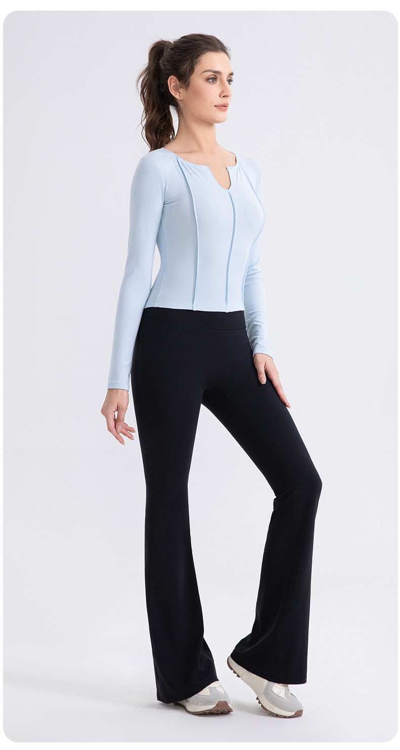 Full sleeve top with piping
