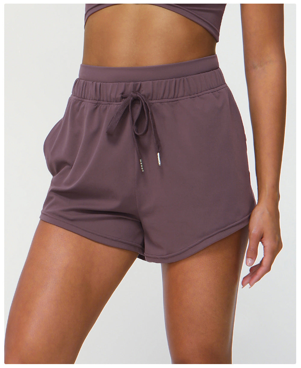 Running shorts with pockets
