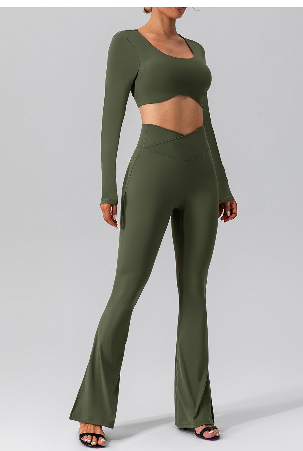 Seamless cropped top