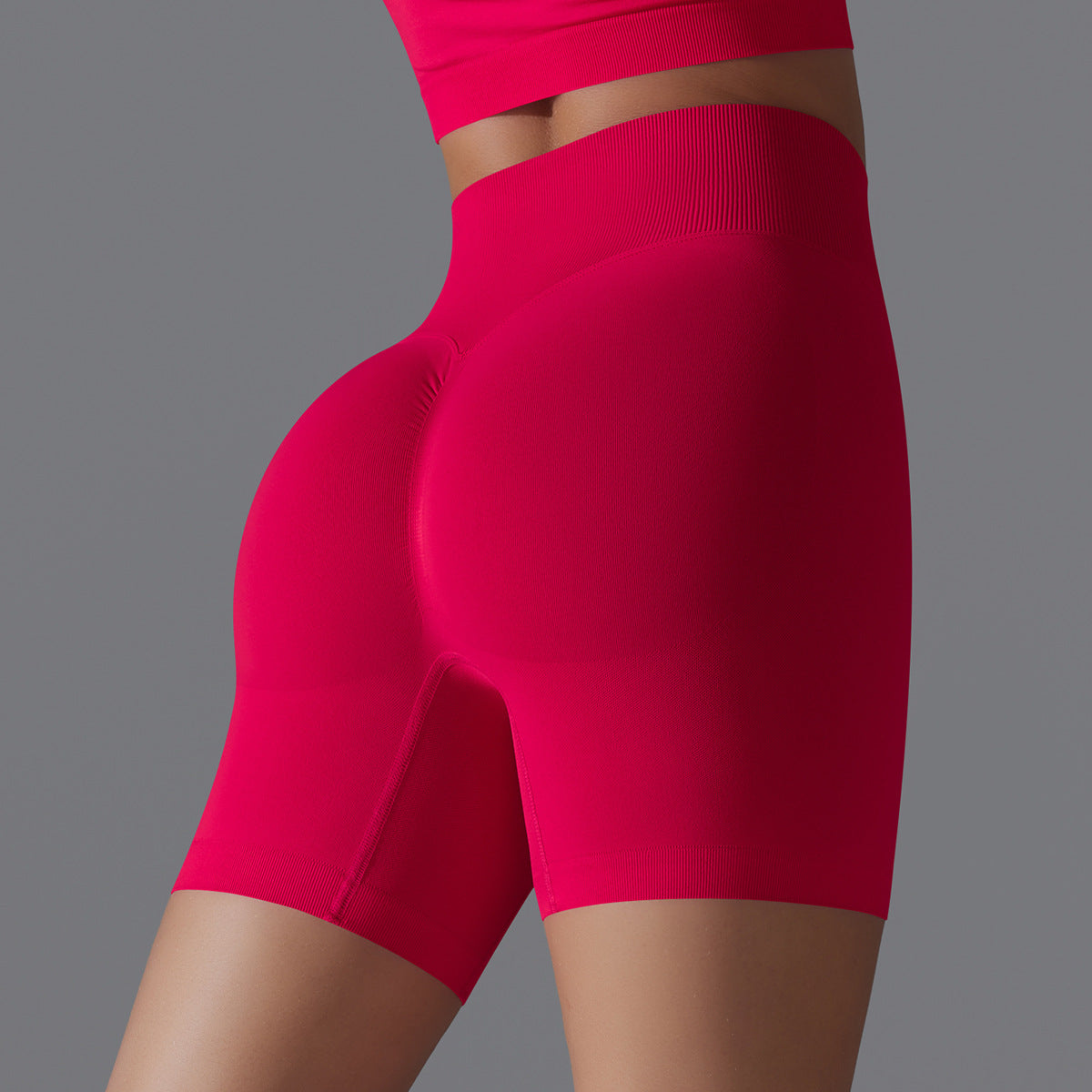 Seamless hot pants