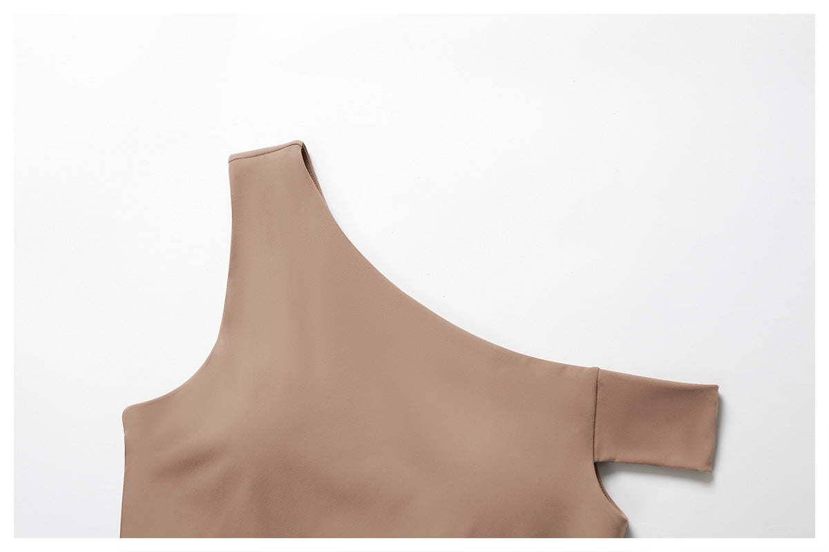 Asymmetric Shoulder top