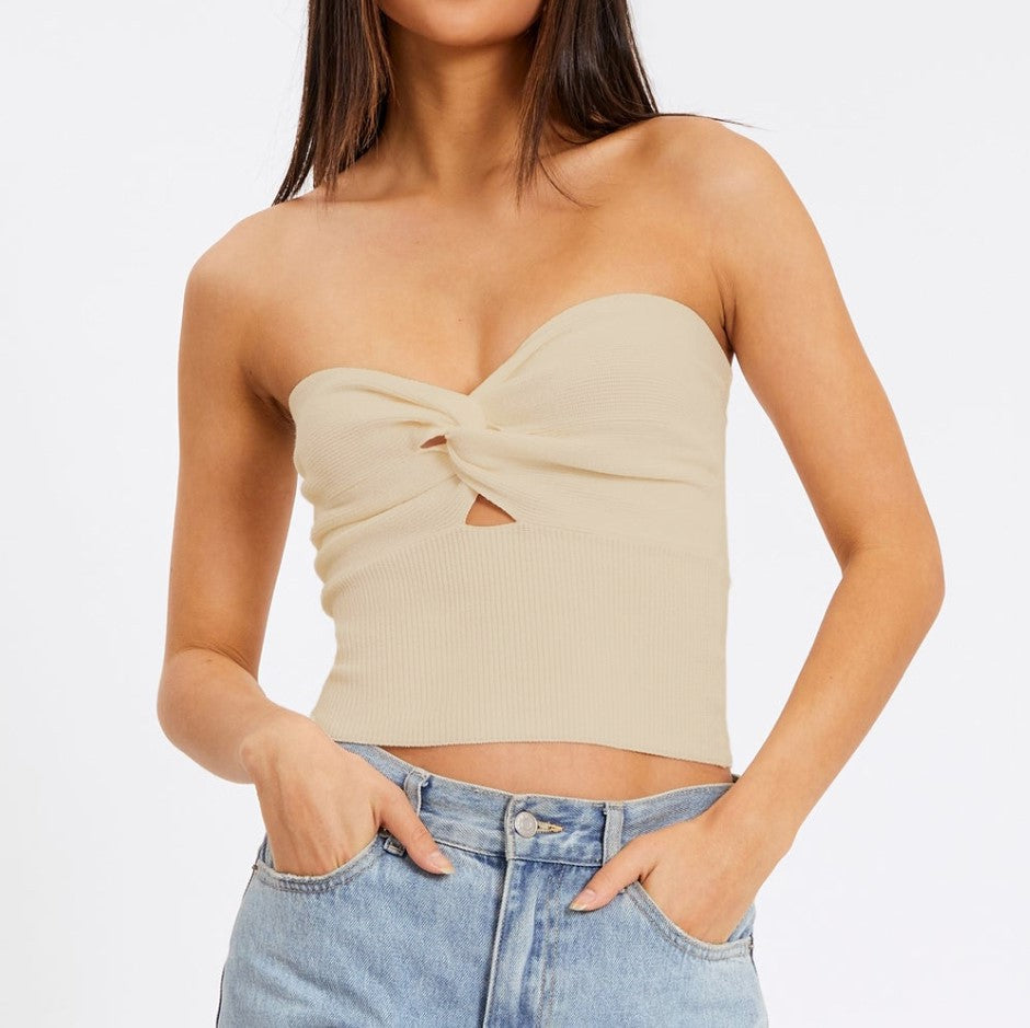 Knitted woollen top