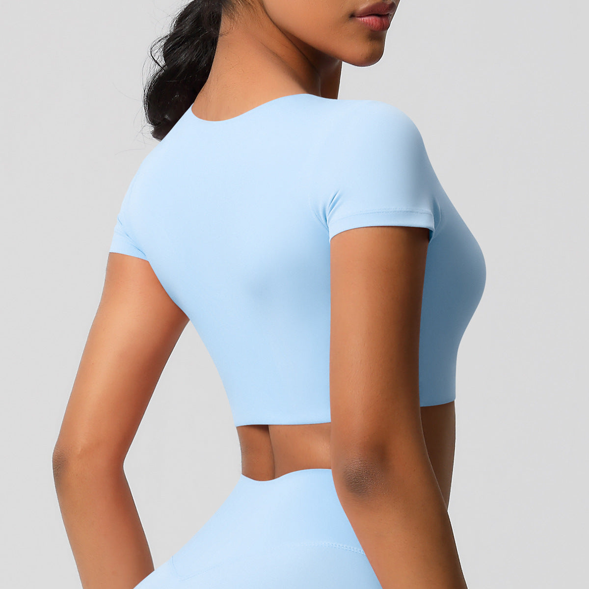 Short sleeve cropped top