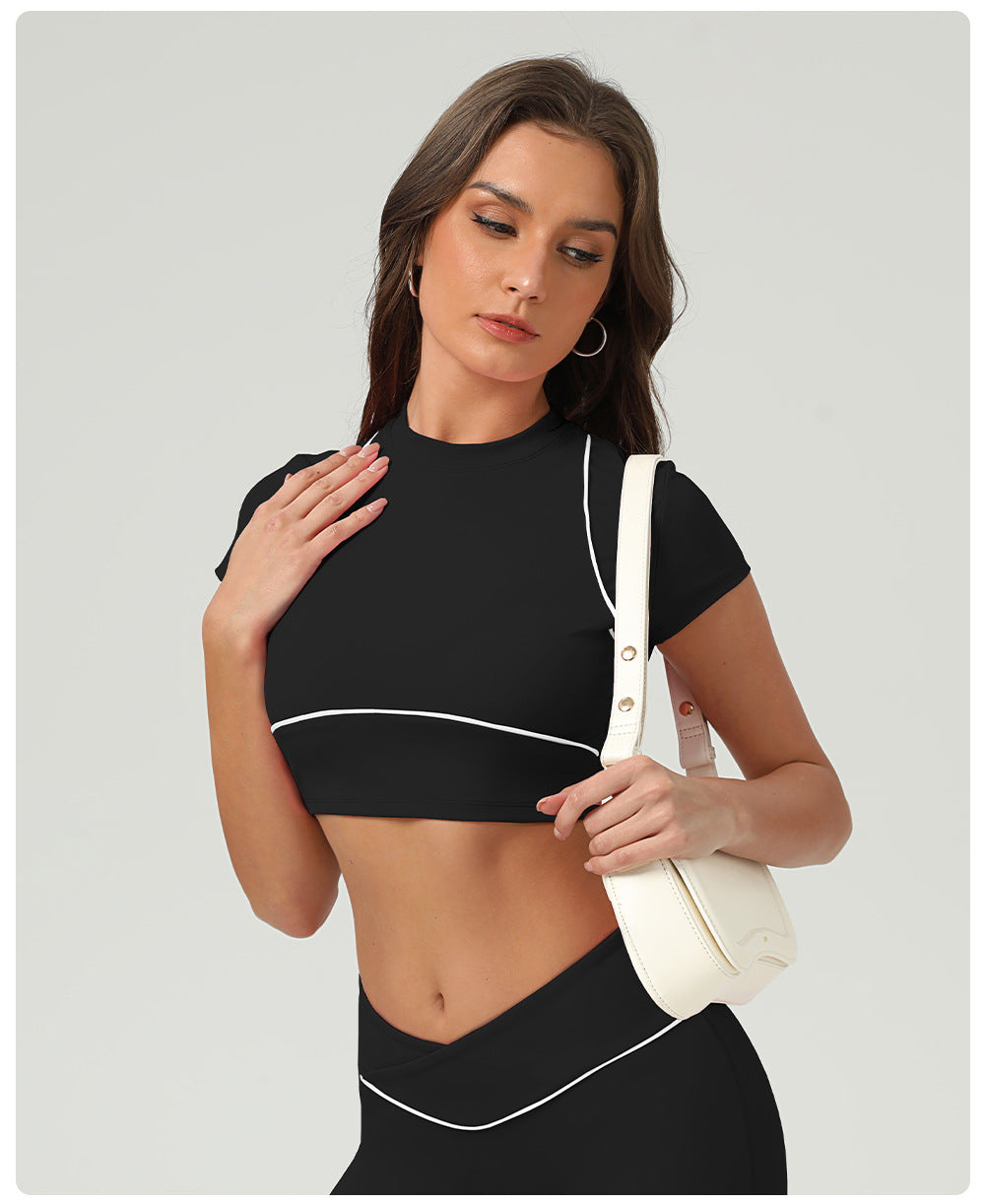 Contrast trim cropped top