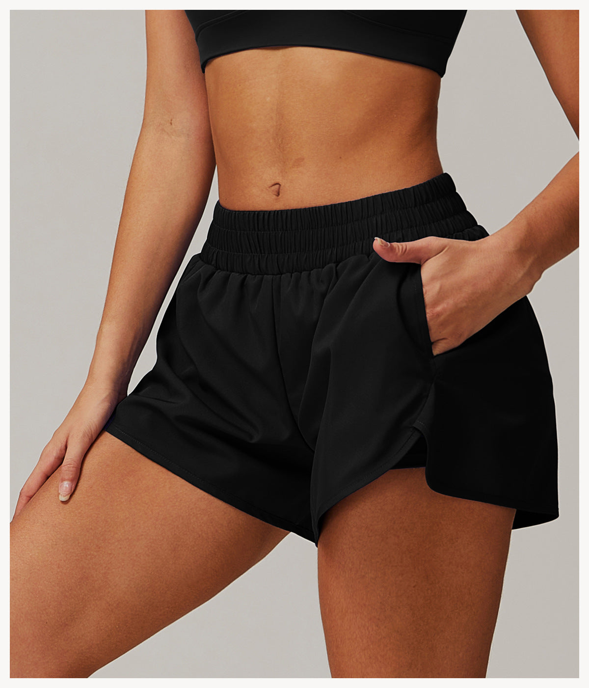 Quick dry running shorts with pockets