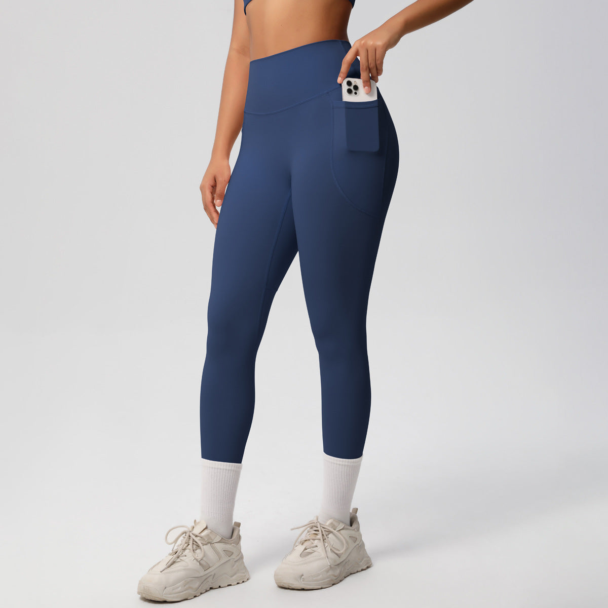 Leggings with pocket
