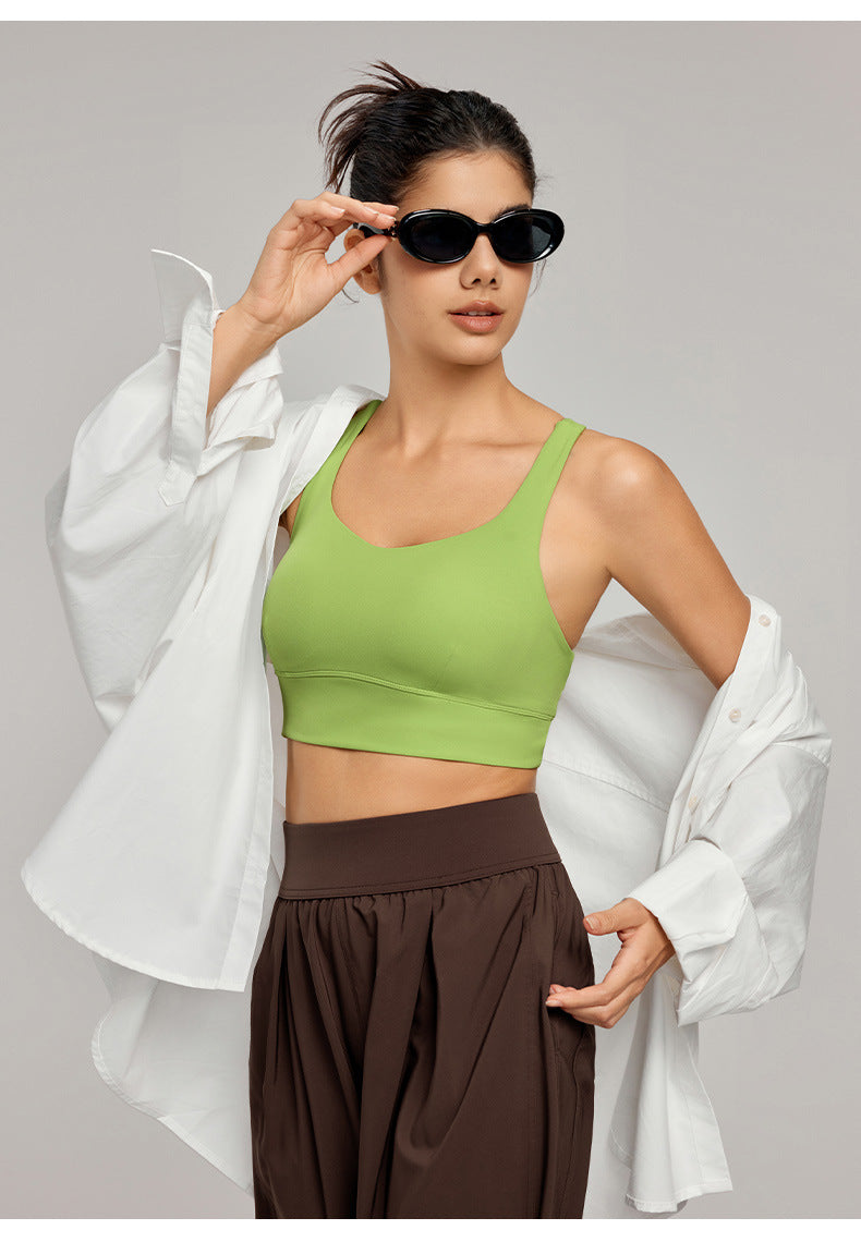 Crossover padded sports bra