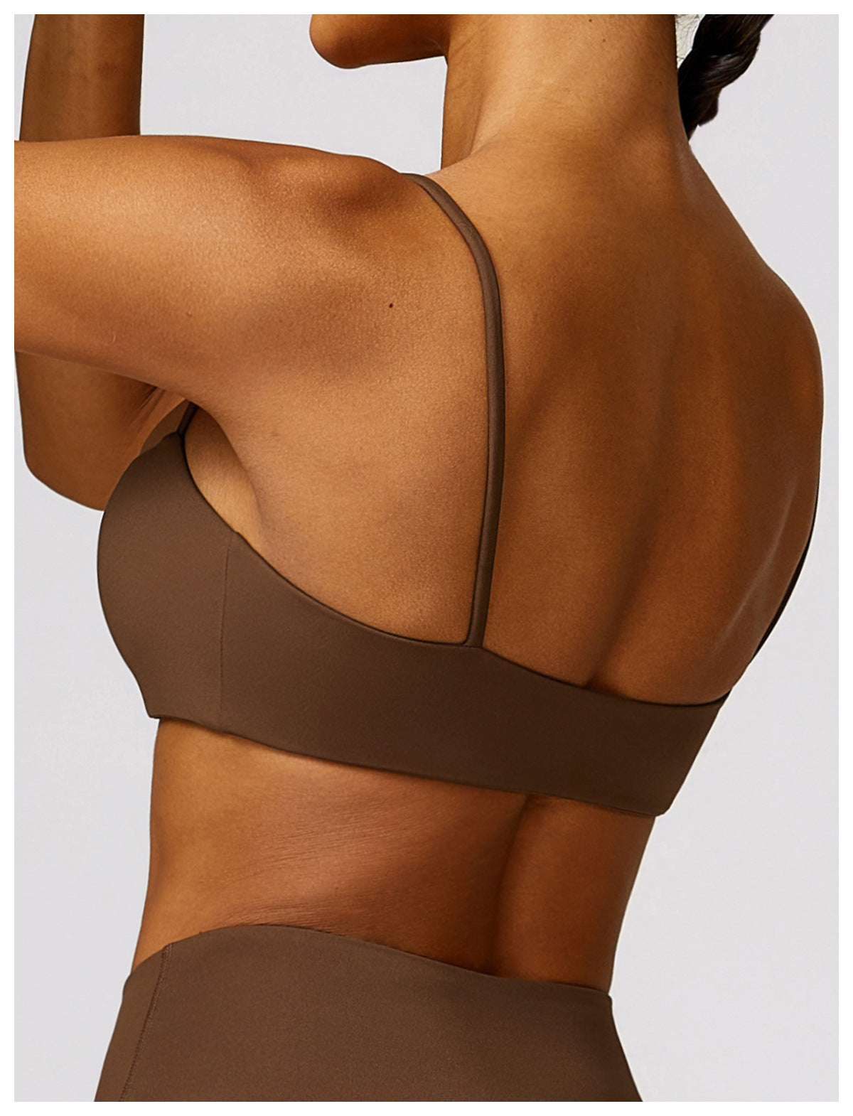 Seamless sports bra