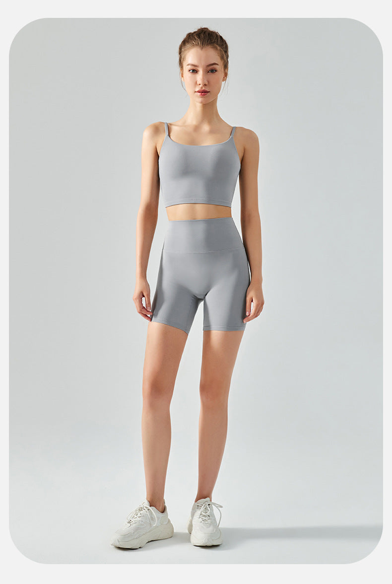 Seamless medium support top
