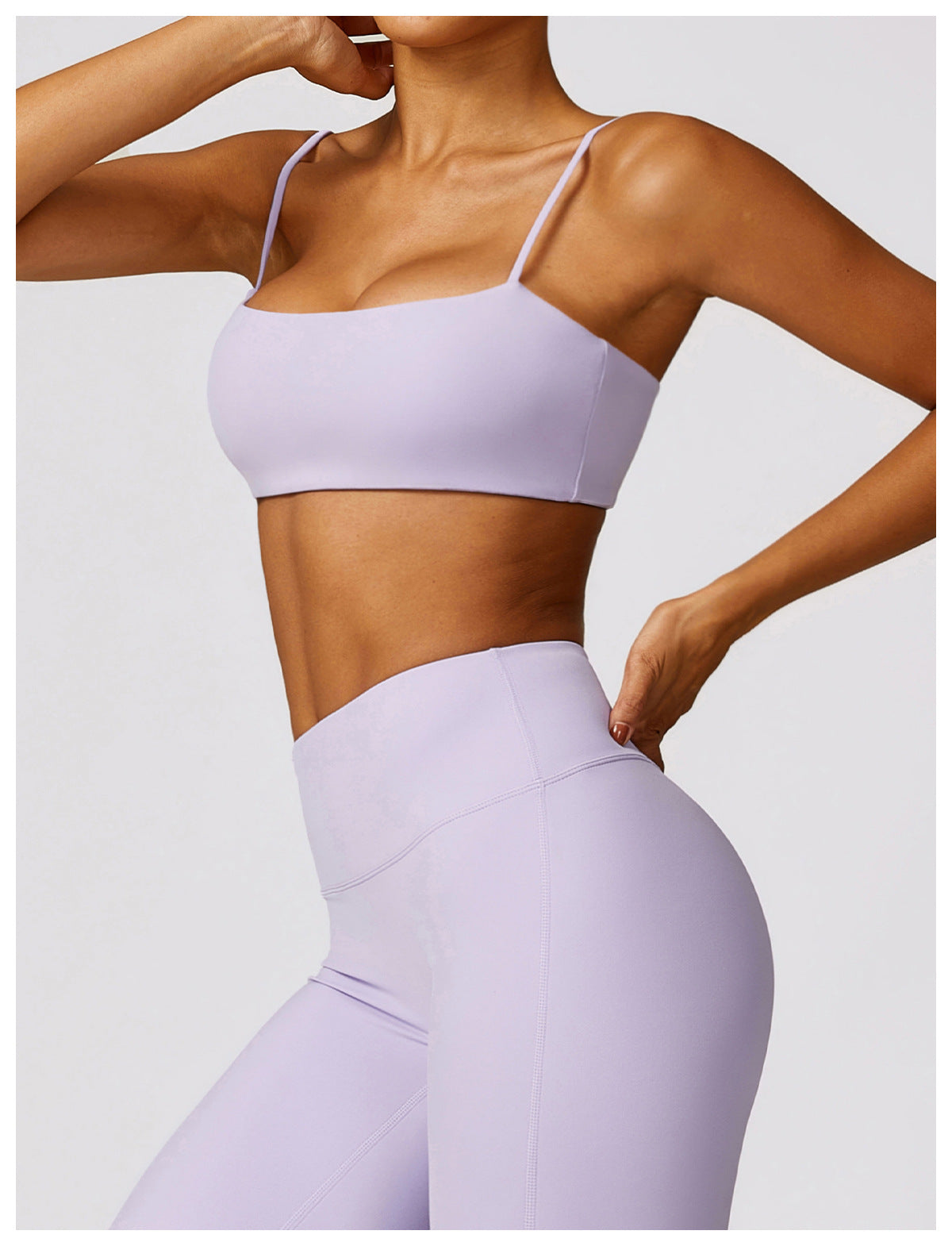 Seamless sports bra