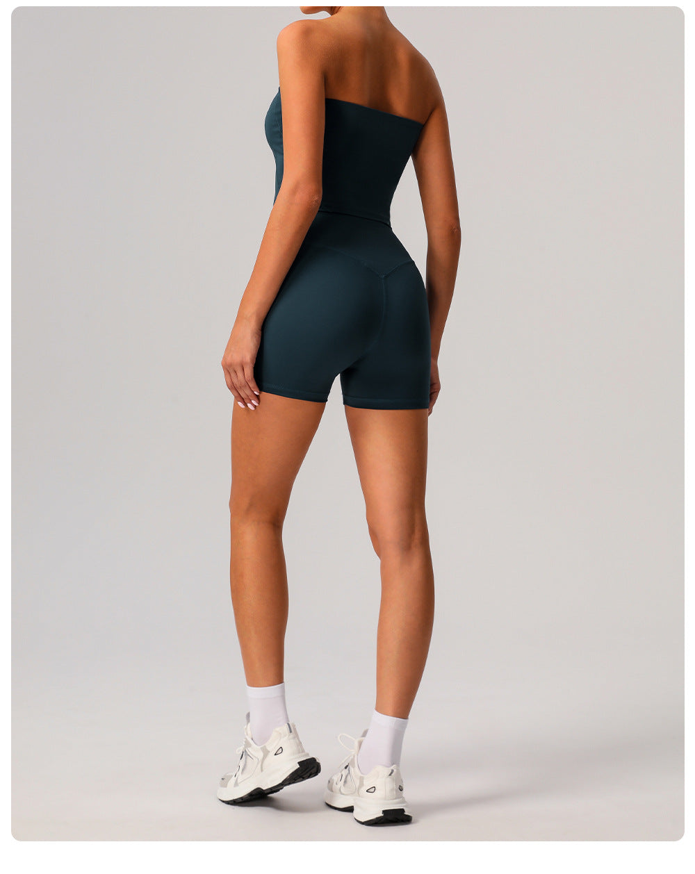 Quick dry seamless tube top