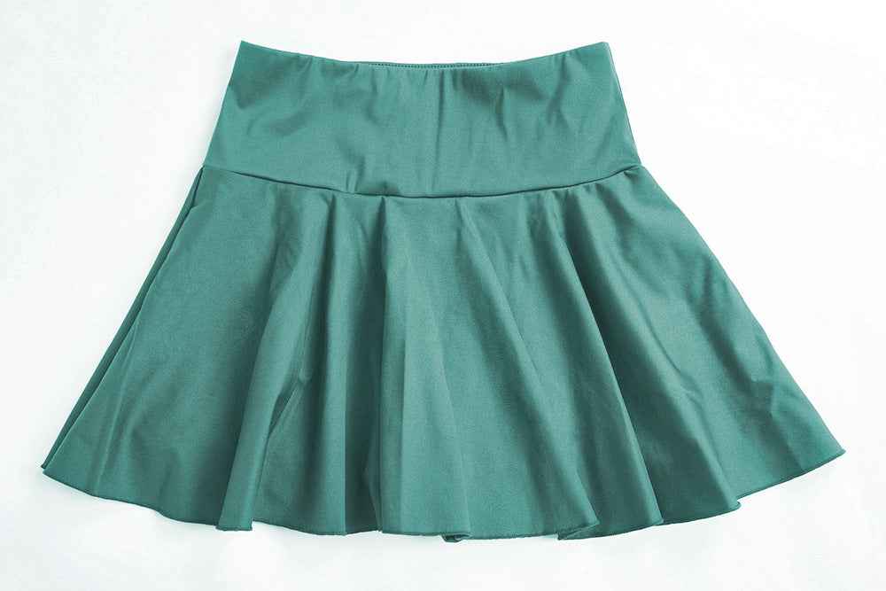 Sports skirt with built in shorts and pockets
