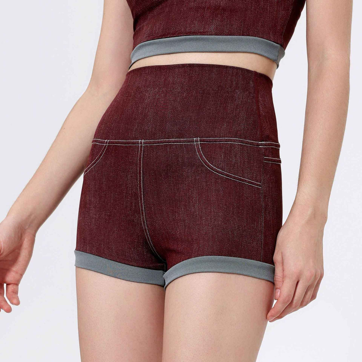 Denim look hot pants