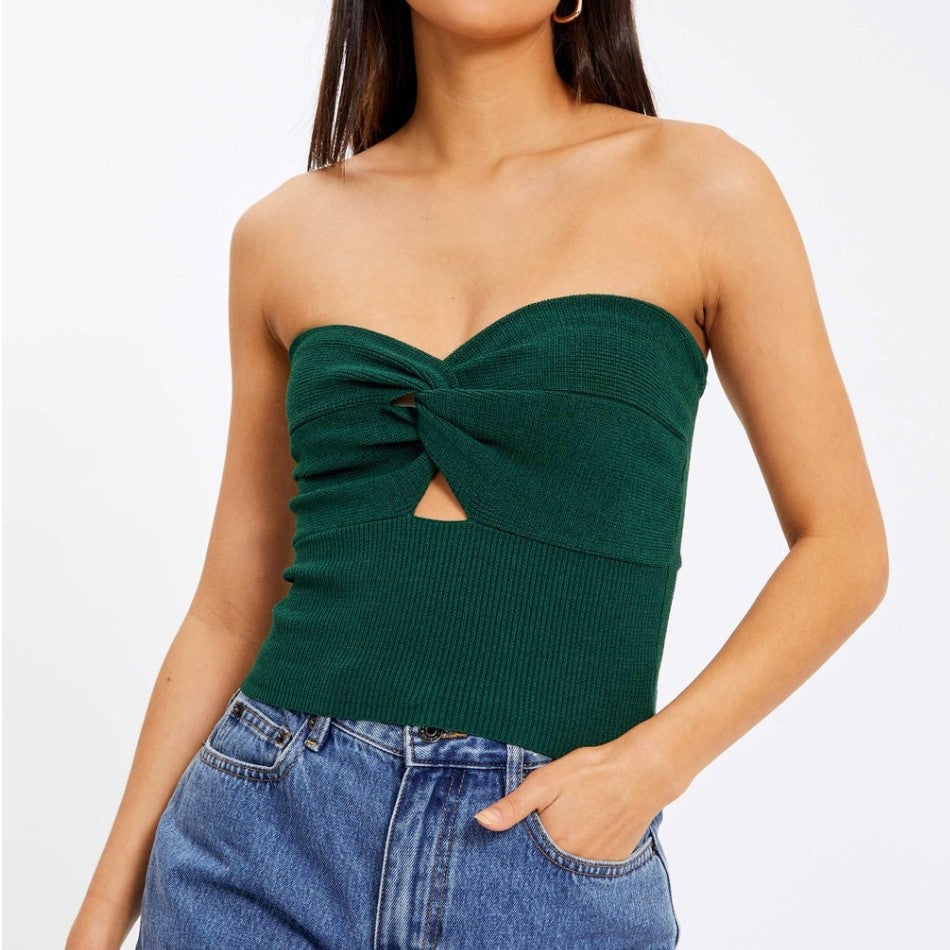 Knitted woollen top